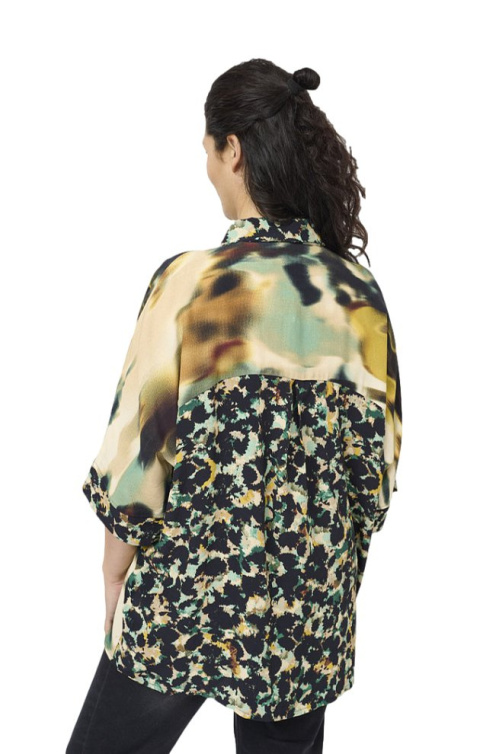 APRICO KOSZULA BLUZKA WZÓR OVERSIZE WISKOZA A165 APRICO KOSZULA BLUZKA WZÓR OVERSIZE WISKOZA A165