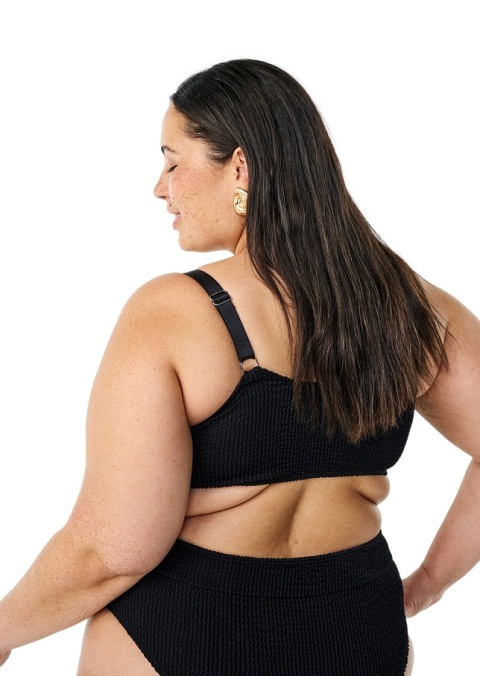 ZIZZI CZARNA GÓRA OD BIKINI MARSZCZENIA 792A ZIZZI CZARNA GÓRA OD BIKINI MARSZCZENIA 792A