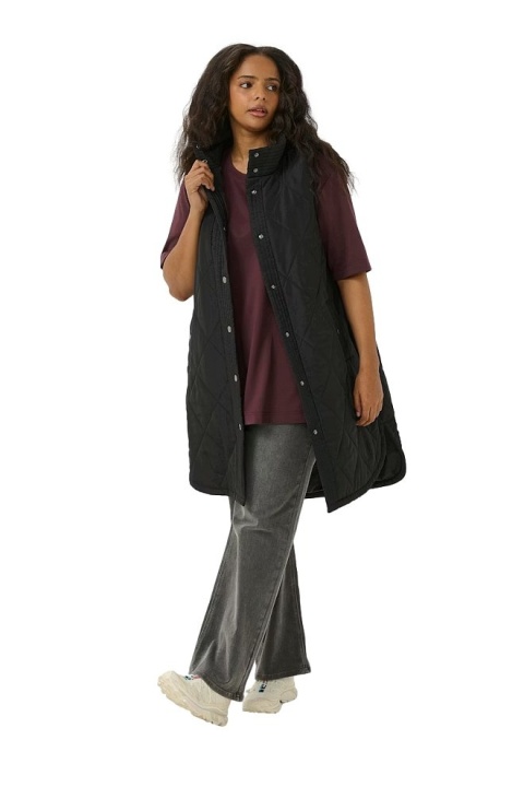 KAFFE WYGODNY BEZRĘKAWNIK CZARNY PIKOWANY K457